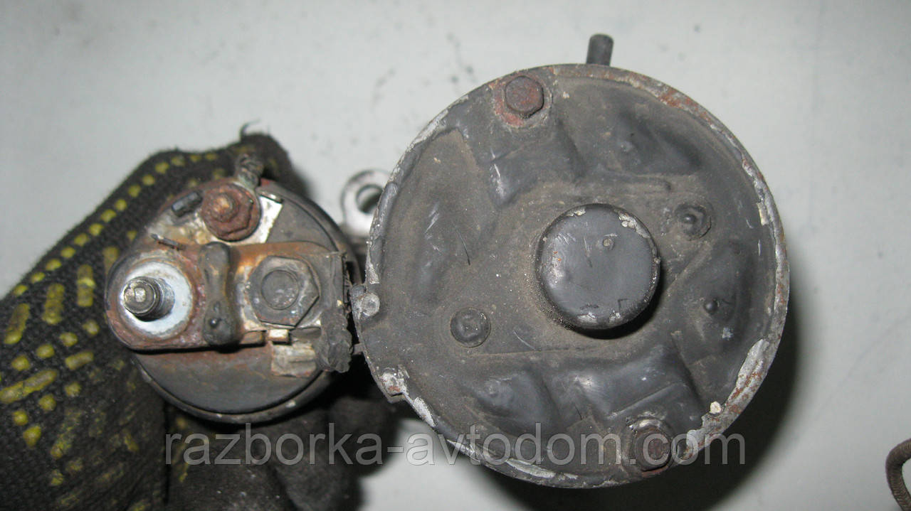 Стартер JS305 б/у ( Bosch) Nissan Cherry, Nissan Micra, Nissan Prairie, Nissan Sunny (8 ЗУБ)