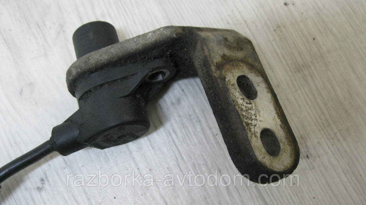 Датчик положення колінвала Fiat Ducato 230 (1994-2002), Iveco Daily E3 (2000-2005) 2.8 JTD 500343018, 0281002332