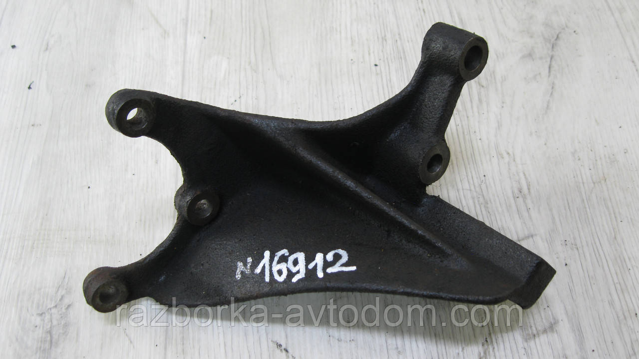 Кронштейн кріплення гідропідсилювача ГУР VW T4 (1990-1996)1.9TDI OE: 044145548D фото 2