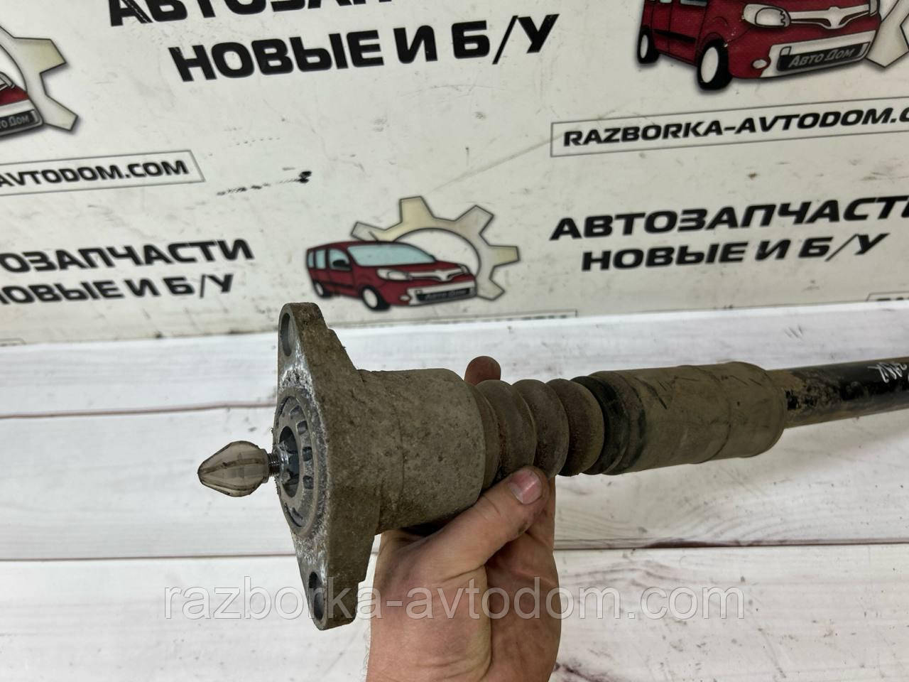 Амортизатор задній (у зборі) VW Passat B5 (96-00), Skoda SuperB, Audi A6 C5 OE:3B9513031G