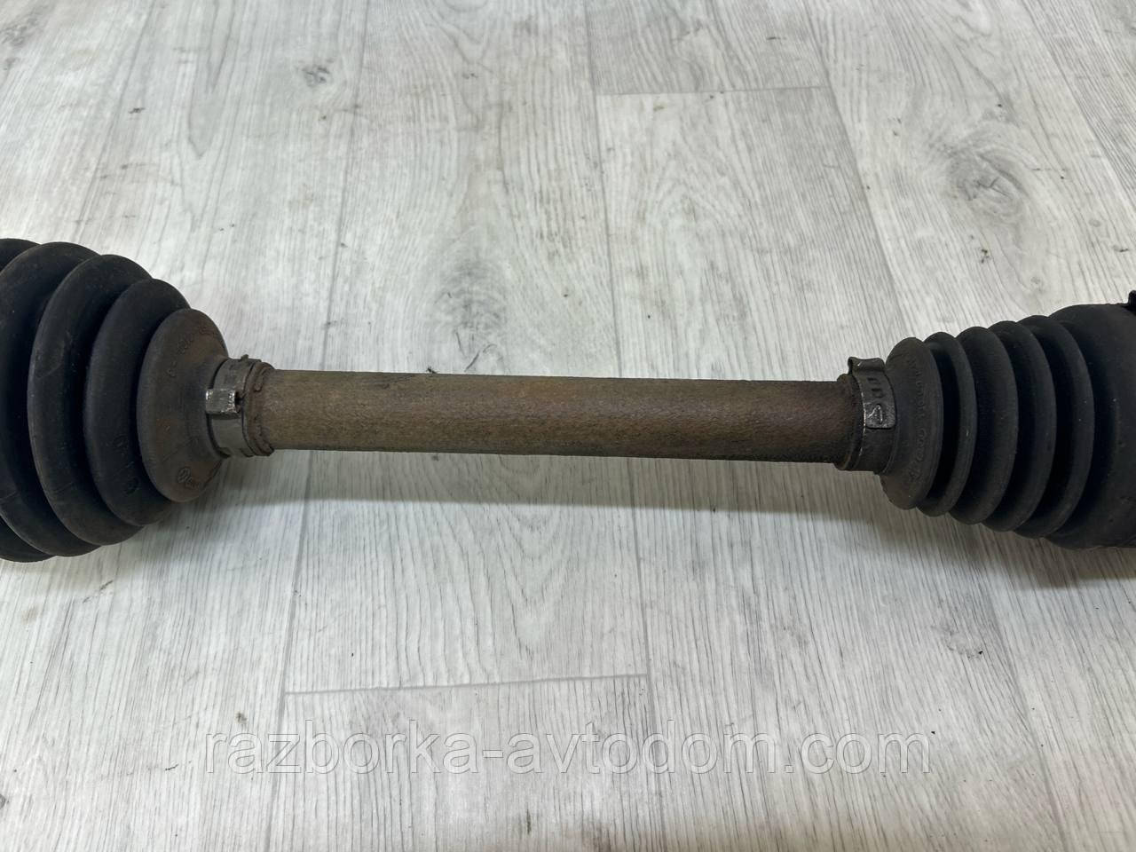 Напівось передня ліва під АКПП (36 шліц) 1,6i VW GOLF 4 (97-06) OE: 1J0407271FG