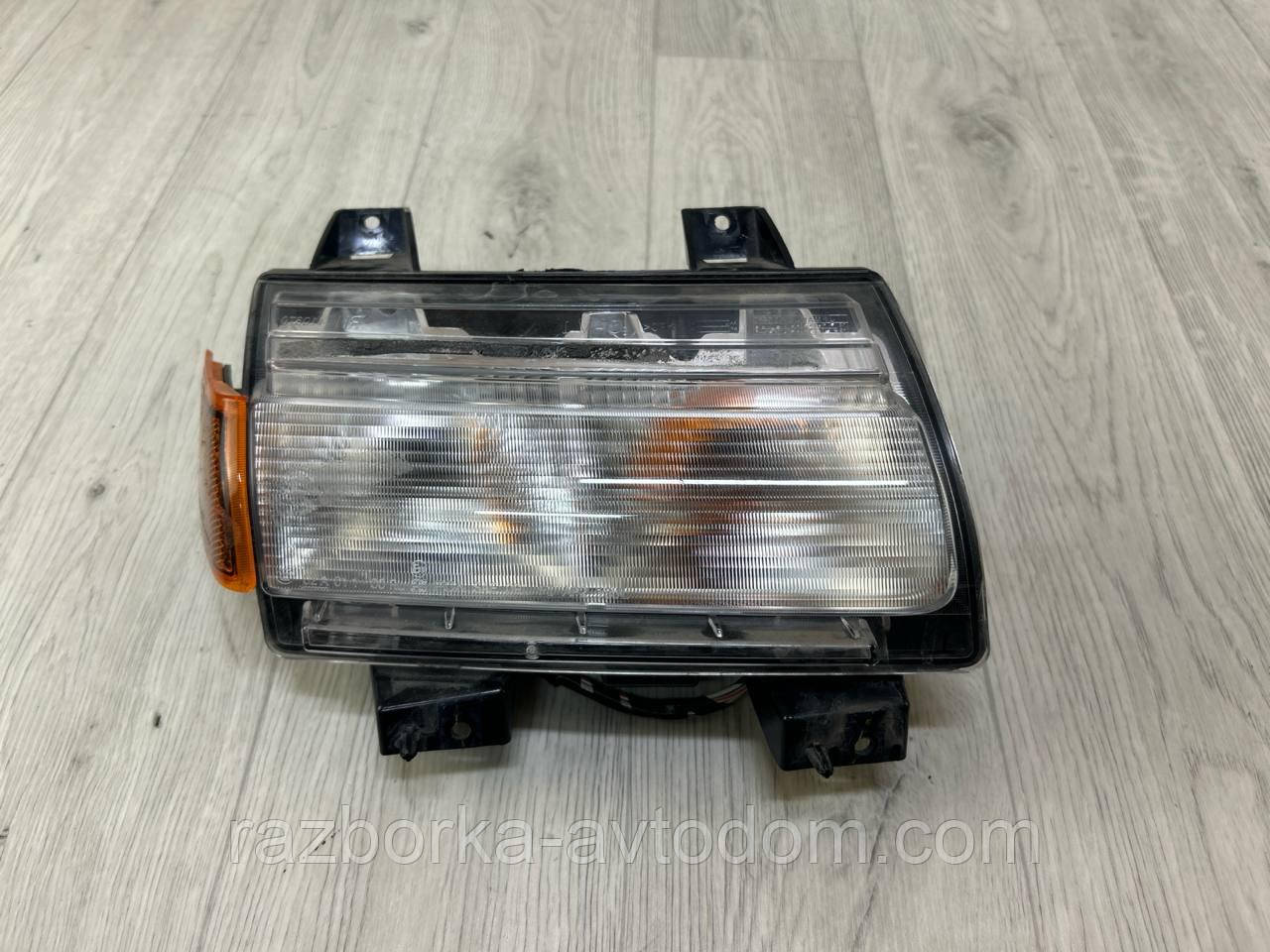 Покажчик повороту в бампері (повторювач) правий Jeep Wrangler JL (18-23), Gladiator (20-23) OE:68293126AH Б/У