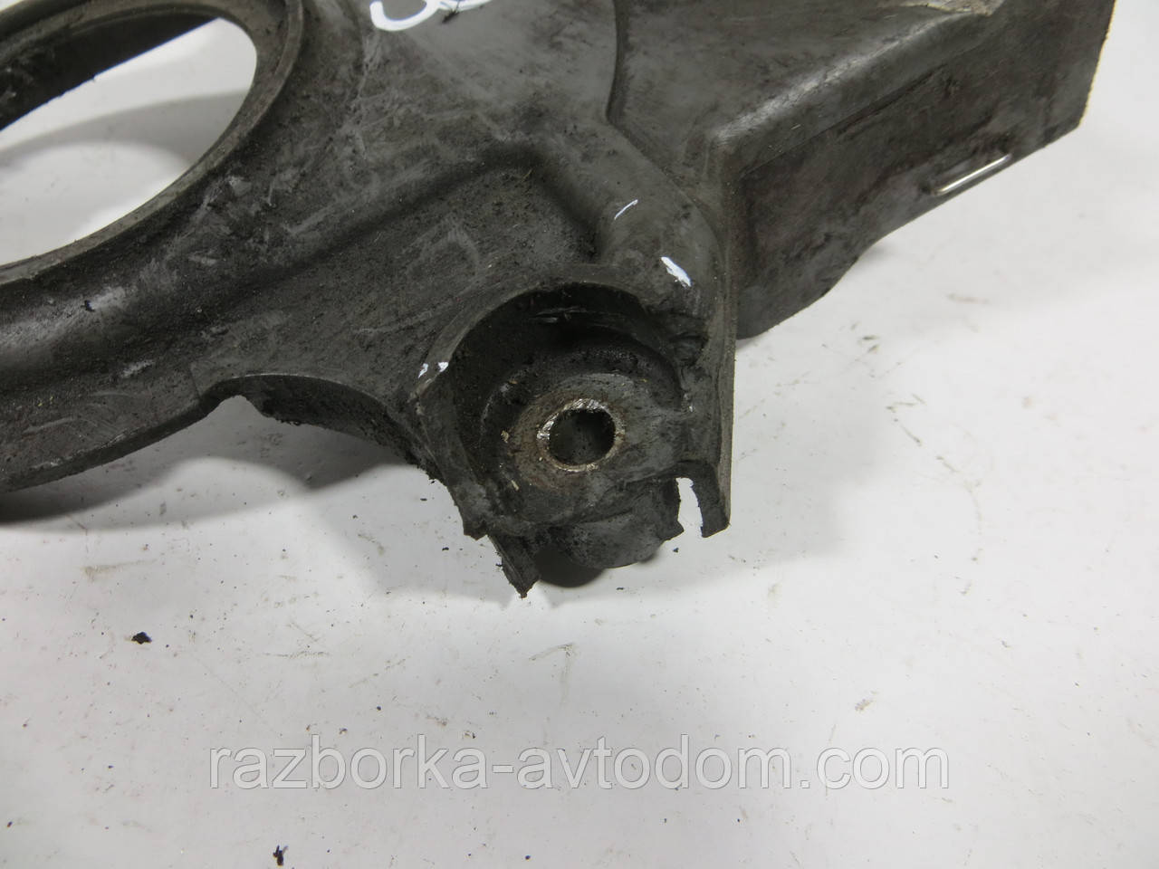 Захист ременя ГРМ нижня 1.4 FORD FIESTA (1990-1995) ОЕ: 86SM6C069AA, 062330