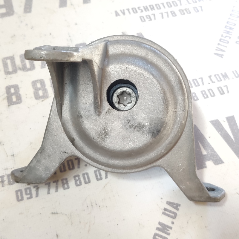 Подушка двигуна права Opel Astra G (97-04) 2.0D 90538547
