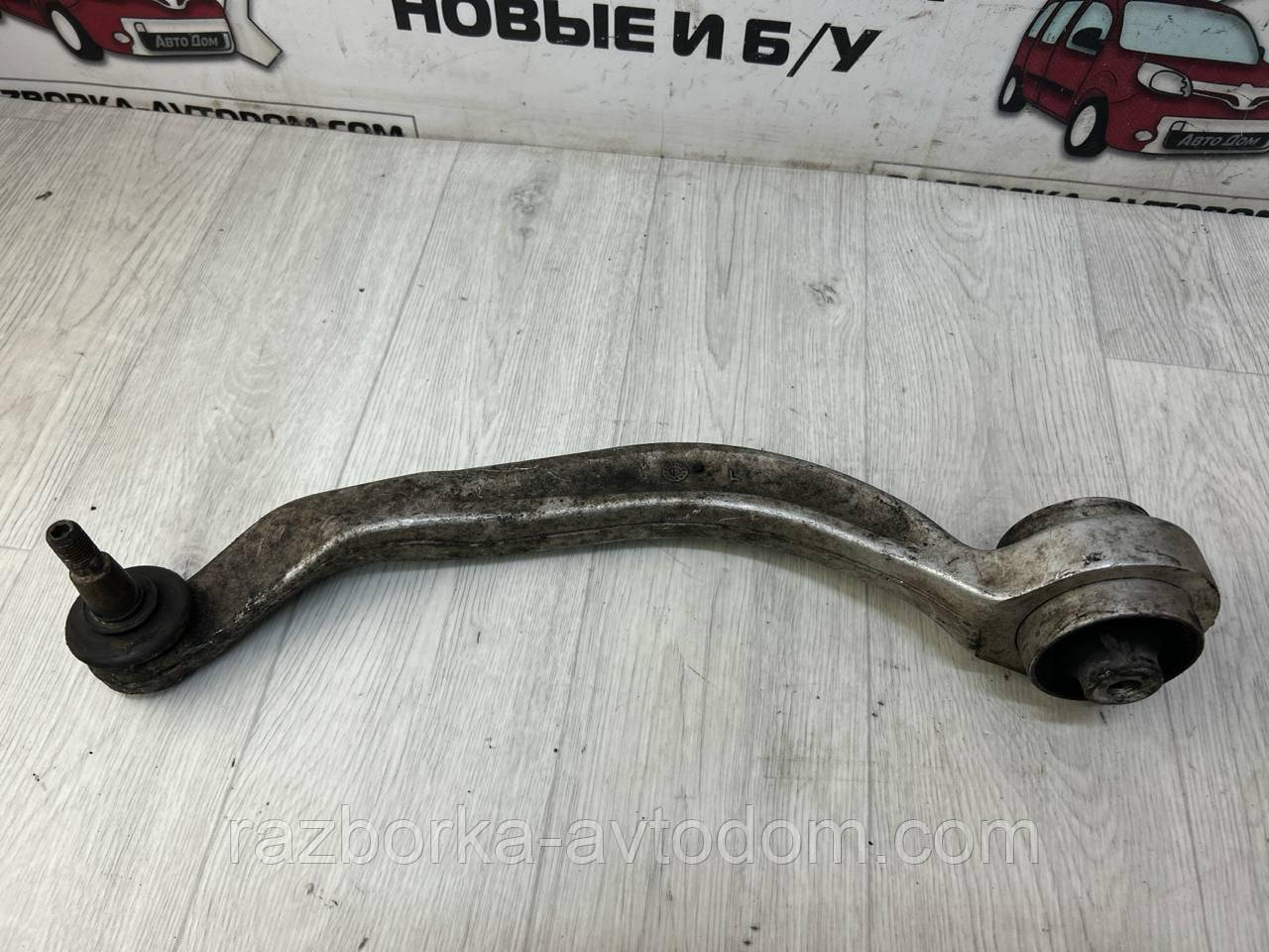 Важіль передній лівий нижній Audi A4, A6, VW Passat B5, Skoda superb 1 OE:4d0407695j