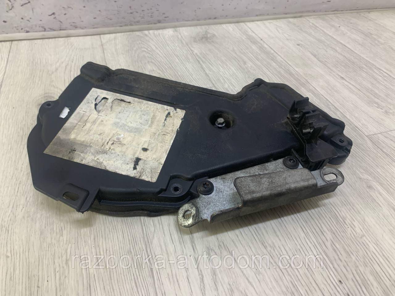 Захист ременя ГРМ верх 1.6HDI Peugeot Partner, Citroen Berlingo,308 (08-18) ОЕ: 9684193080