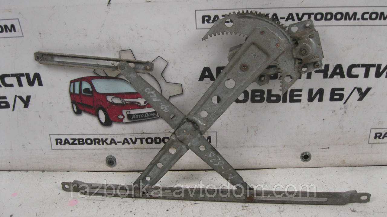 Склопідіймач передній правий (механічний) Mazda 626 GC (1982-1987) OE:G030-58-560