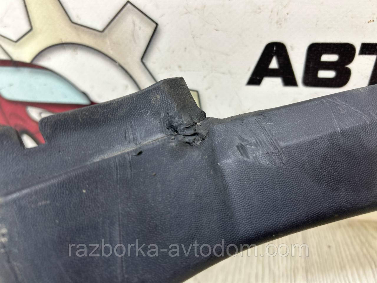 Накладка, молдинг крила заднього лівого Opel Corsa C (00-06) OE:13117273 ДЕФЕКТ