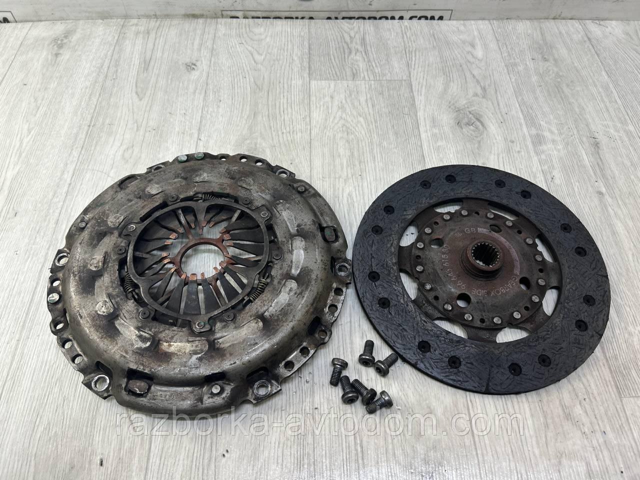Комплект зчеплення (кошик, диск) 2.0HDI Peugeot 407 (04-11), Boxer (11-), 307,308, 407, Scudo (07-) OE:9664361580