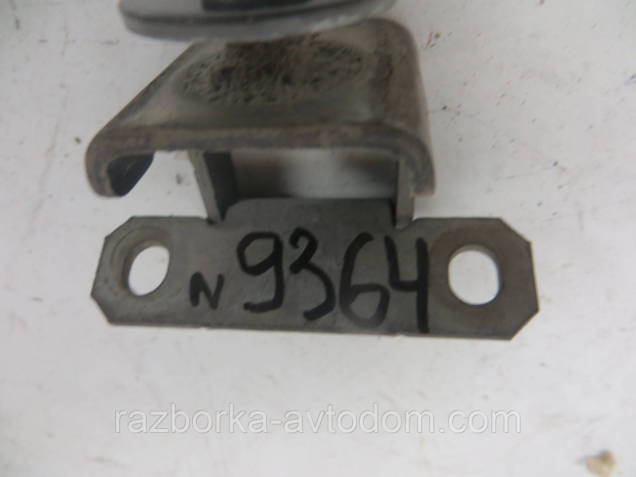 Петля кришки багажника Renault Megane 3, Scenic 3 (2009-2016) OE:C270332 фото 2