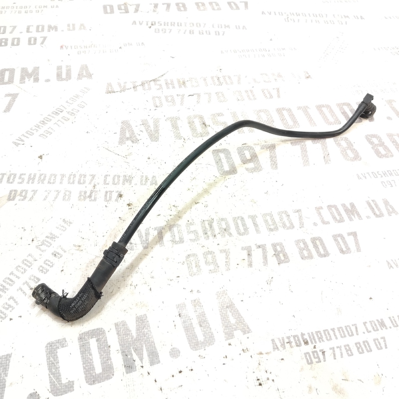 Вакуумна трубка Audi A4 B8 (07-15) 2.0 Дизель