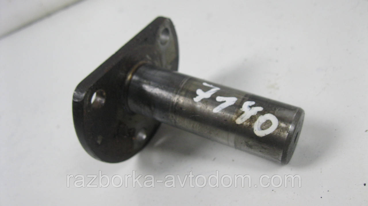 Вал (ось) заднього ходу КПП Ford Connect (2002-2013) 1.8D OE:1668028