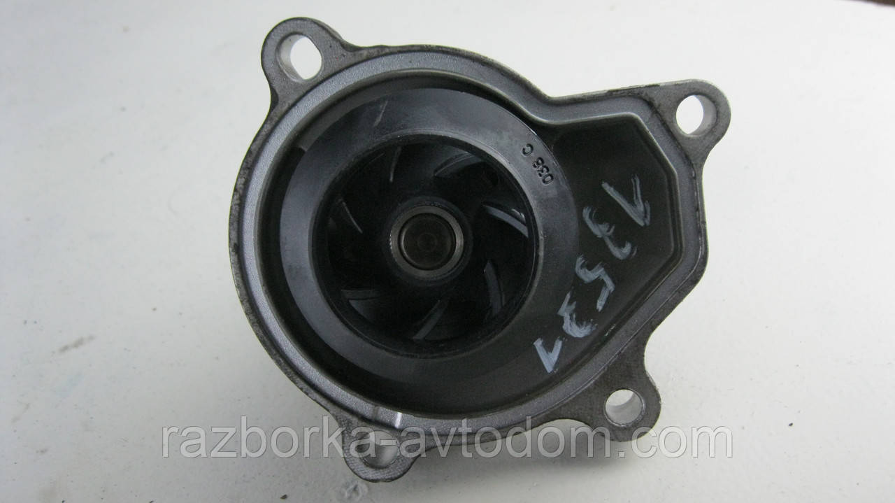 Водяний насос системи охолодження (помпа) Skoda Fabia (07-14), Roomster, VW FOX, Polo OE: 03D121005
