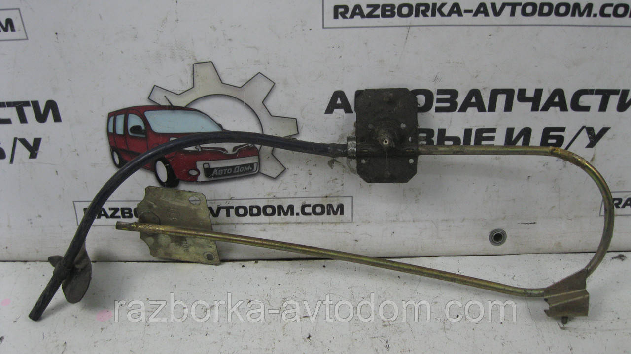 Склопідіймач Alfa Romeo 33