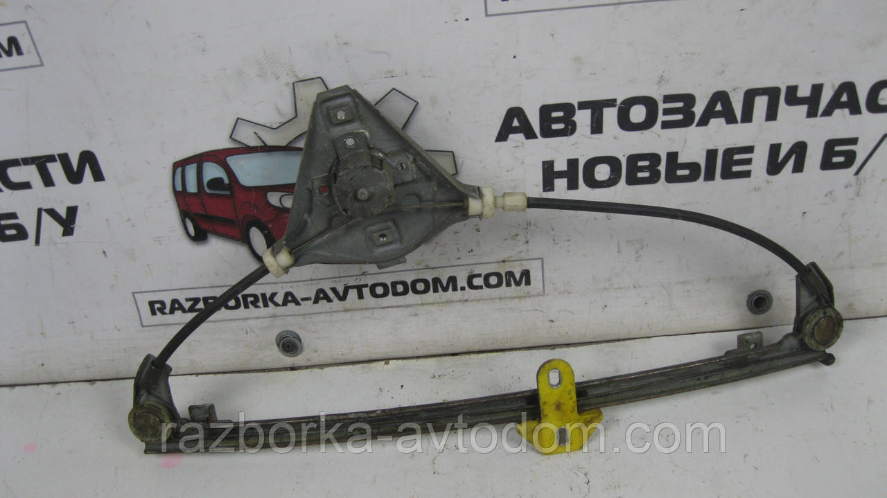 Склопідіймач задній правий (механічний) VW Passat B2, Santana (1980-1988) OE:323839400 фото 2