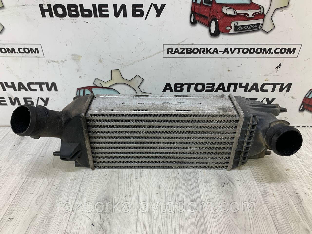 Радіатор інтеркулера Peugeot 407 (04-11) OE: 9657073480