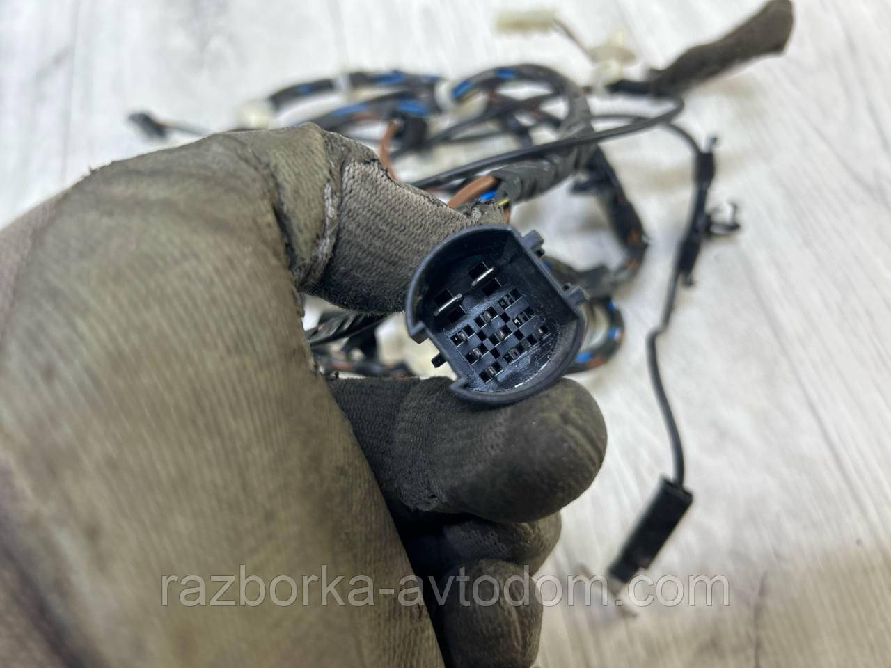 Провід кришки багажника (хетчбек) OPEL ASTRA H (05-10) OE:24467690