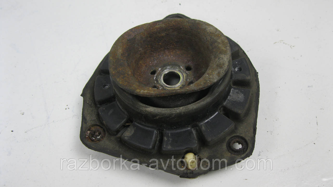 Опора переднього амортизатора Renault Megane 2 (2003-2009) OE:8200222463