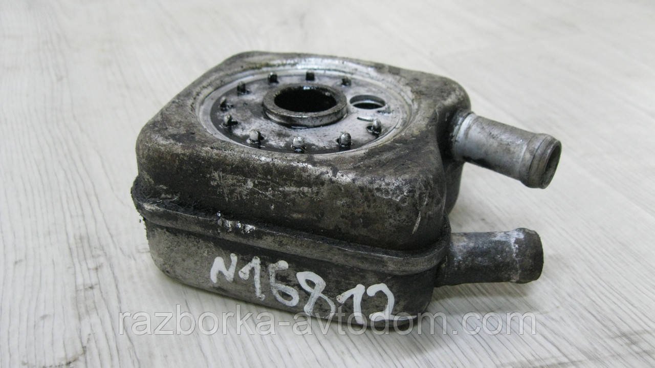 Оливний (масляний) радіатор VW Passat B5 (1997-2000) 1,9TDI OE:068117021, 059117021C