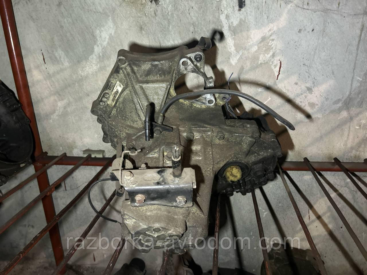 МКПП, КПП, коробка передач 5-ступка 1,8TD Rover 400 (90-93), Montego OE:5MT, TRC101530E