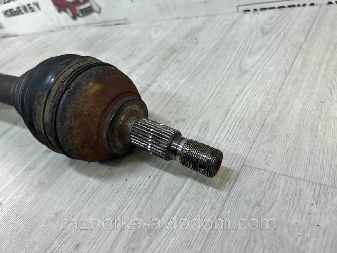 Напівось передня права (привод) (28/37) Peugeot 407 (04-11), 508, 607,Expert, RCZ, Citroen C5 OE:3273GE, 9644668280