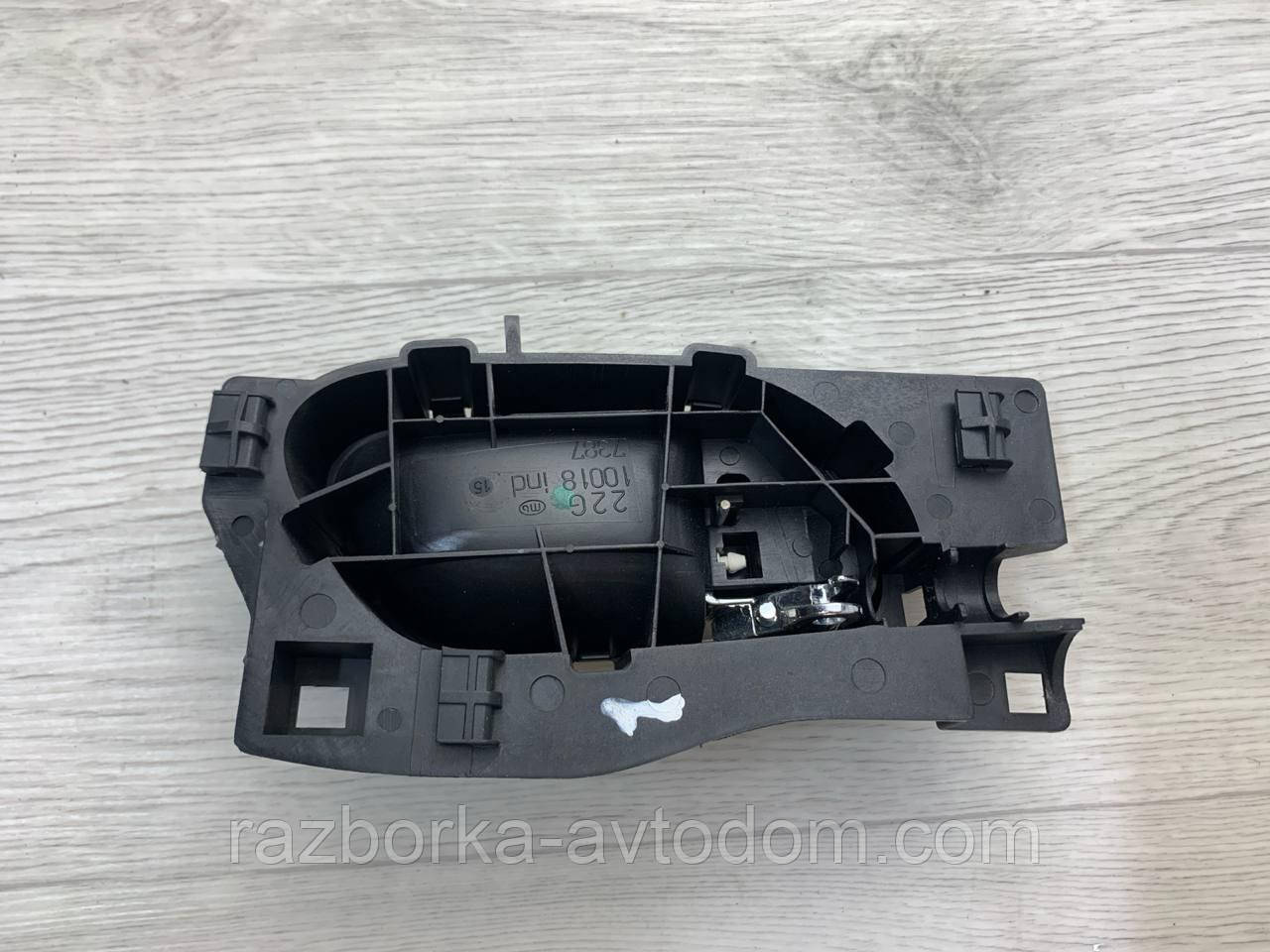 Ручка дверей внутрішня передня ліва Peugeot 407 (04-11) OE: 96526178VD фото 2