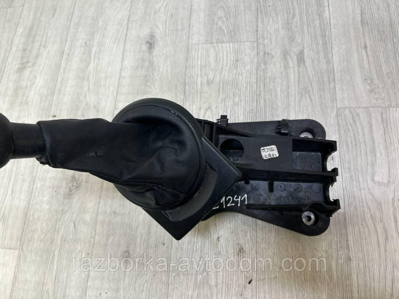 Куліса КПП, тросів передач (5 щаблів) Citroen C4 (04-08) OE:9655245980