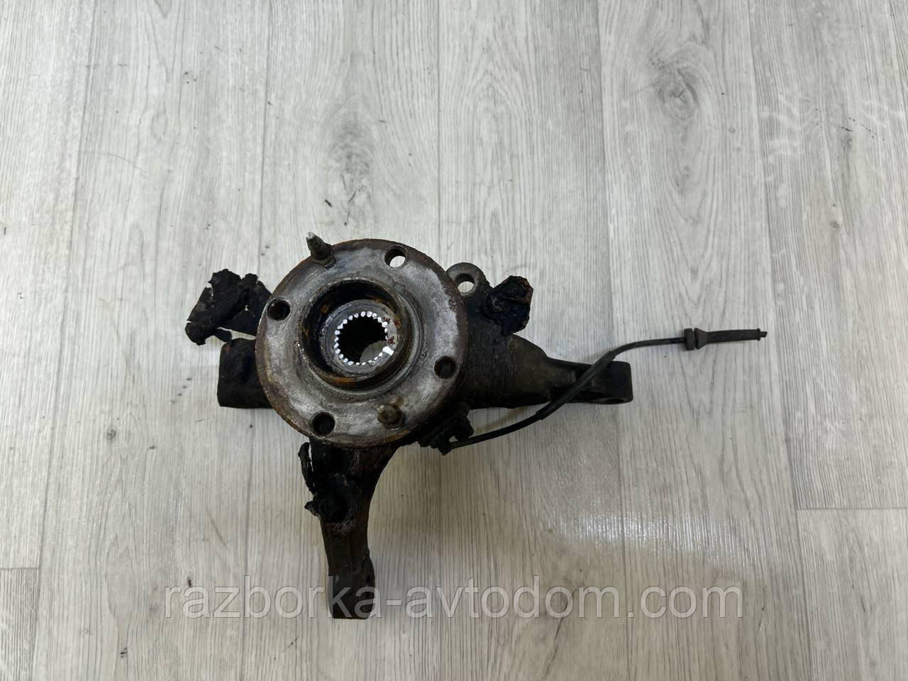 Поворотний кулак передній лівий (цапфа/ступця) Peugeot Bipper (07-16), Fiat Fiorino (07-), Citroen Nemo (07-) OE:3646A1