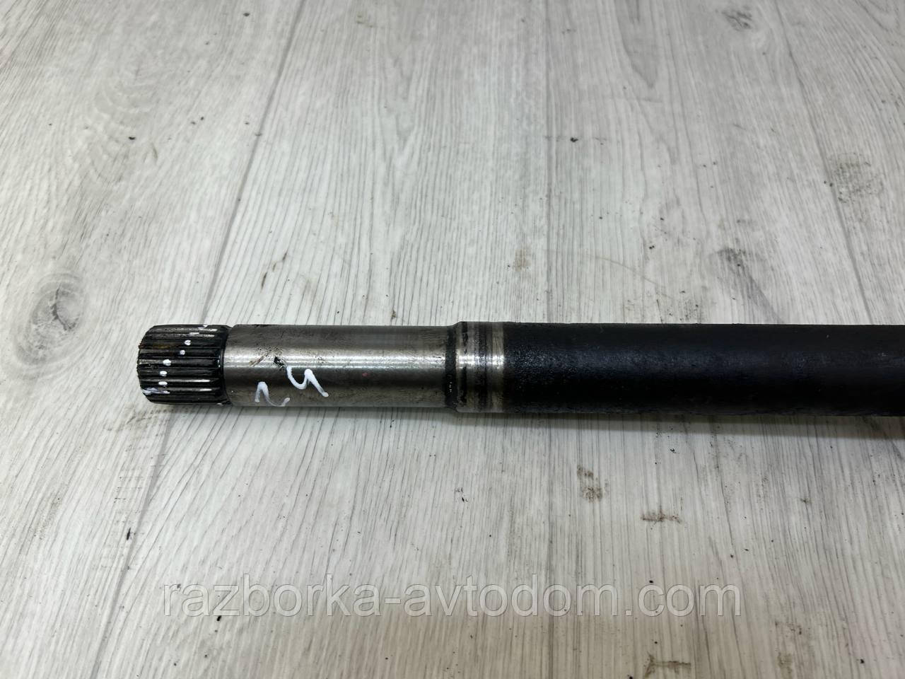 Напівось передня права (привод) (24/25) 1.9D, 1.6i, 2.0HDI Citroen Berlingo (96-08), Peugeot Partner OE:9624445180