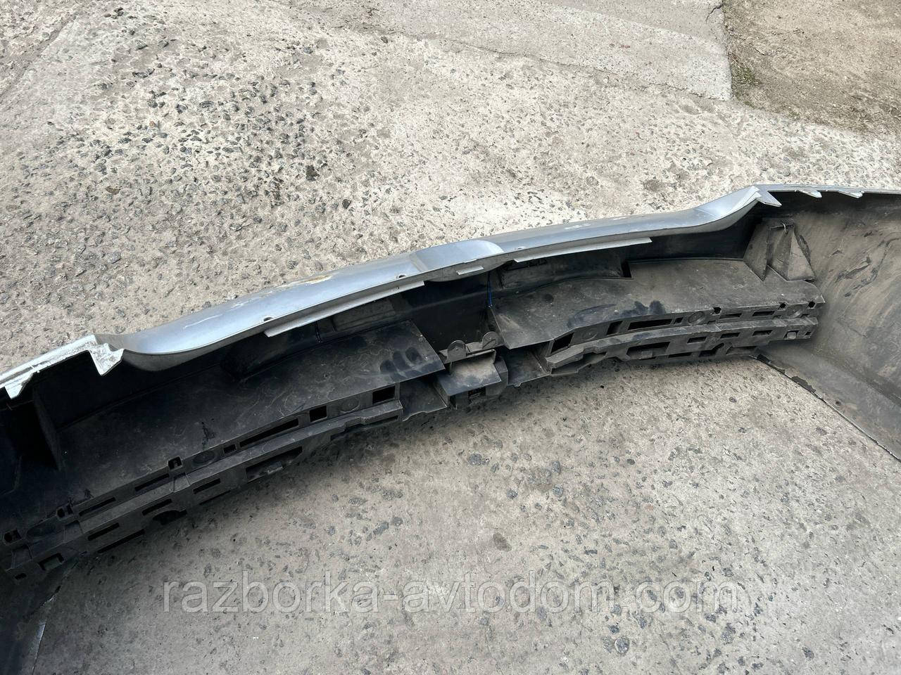 Бампер задній Renault SYMBOL 2 (08-12) OE:8200699812 ДЕФЕКТ