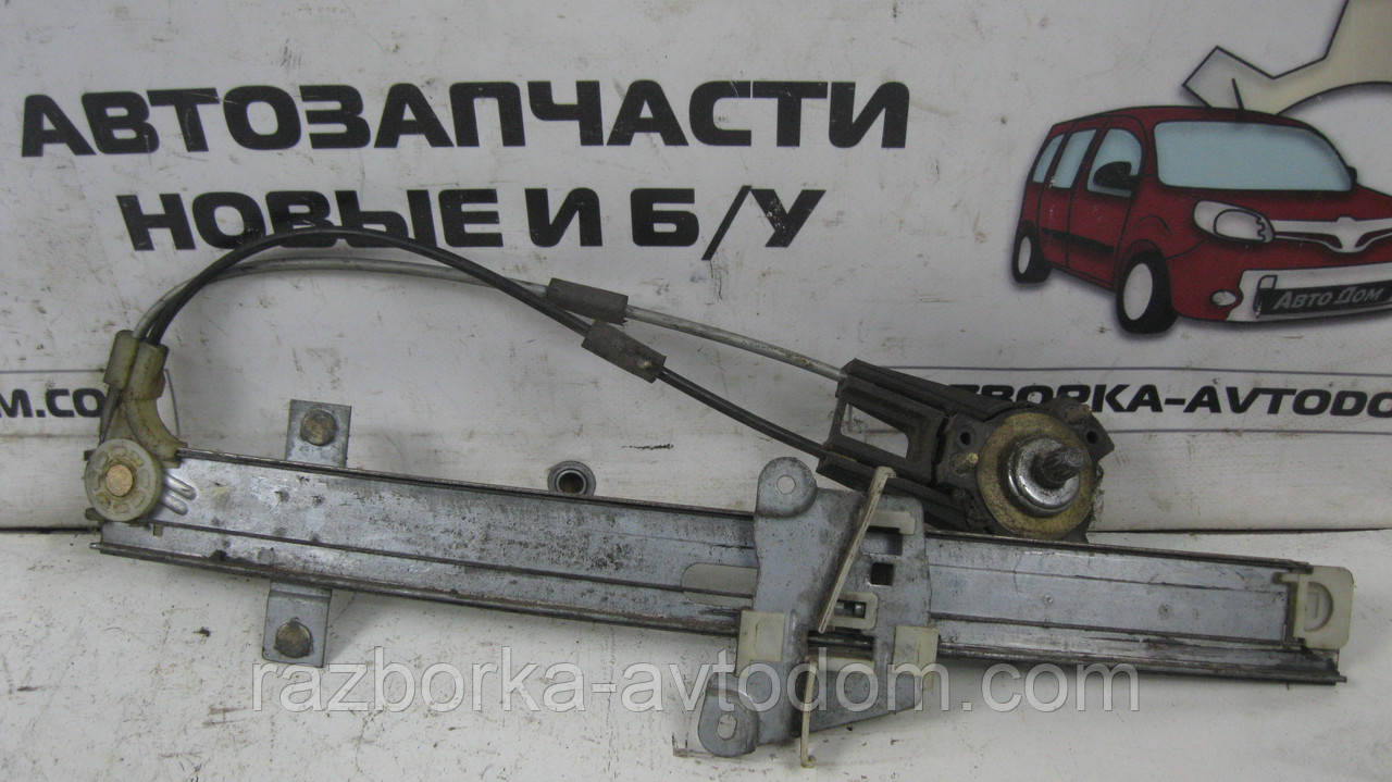 Склопідіймач передній правий (механічний) Mazda 323 BG (1989-1994) OE:B499-58-560A