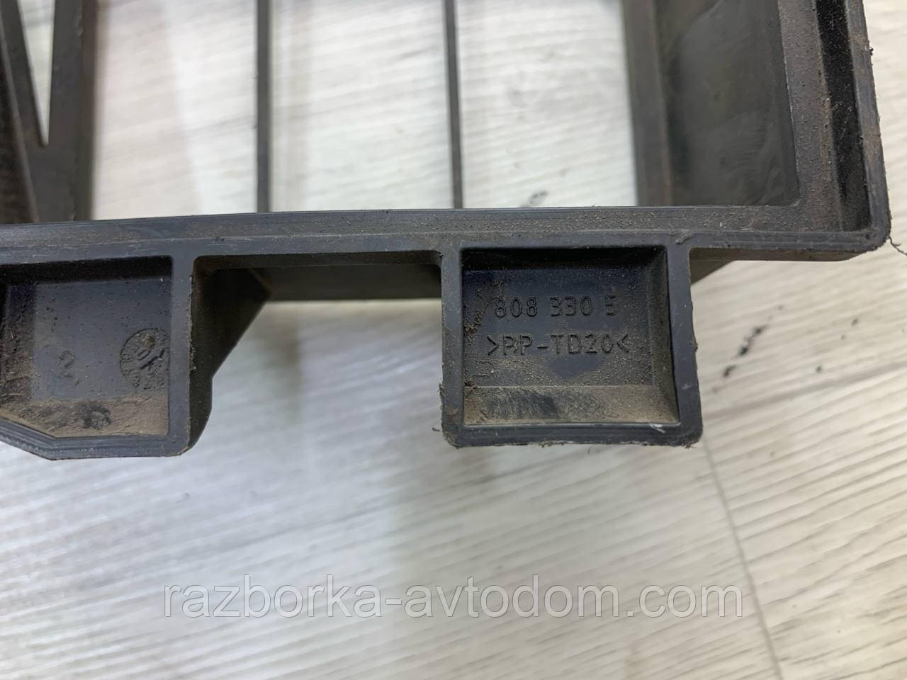Кришка коробки повітряного фільтра Renault Megane 1.5 td (2003-2008) OE: 8083305