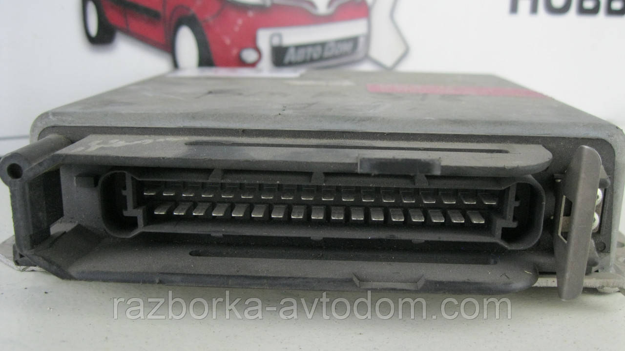 Блок керування двигуном/правомітро/ЕБУ bmw e30 (1982-1994) OE:0260200002
