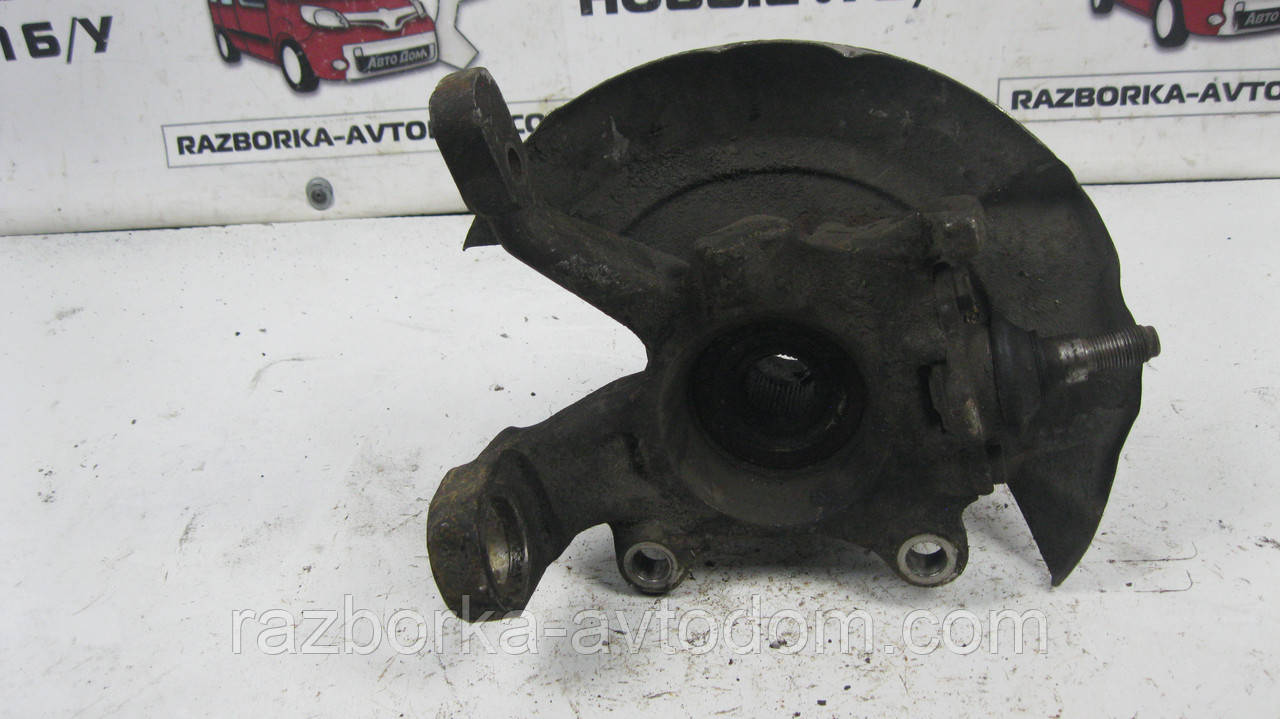 Поворотний кулак/ступочка передня права VW Transporter T4 (1990-2003)701407258C OE:701407258C