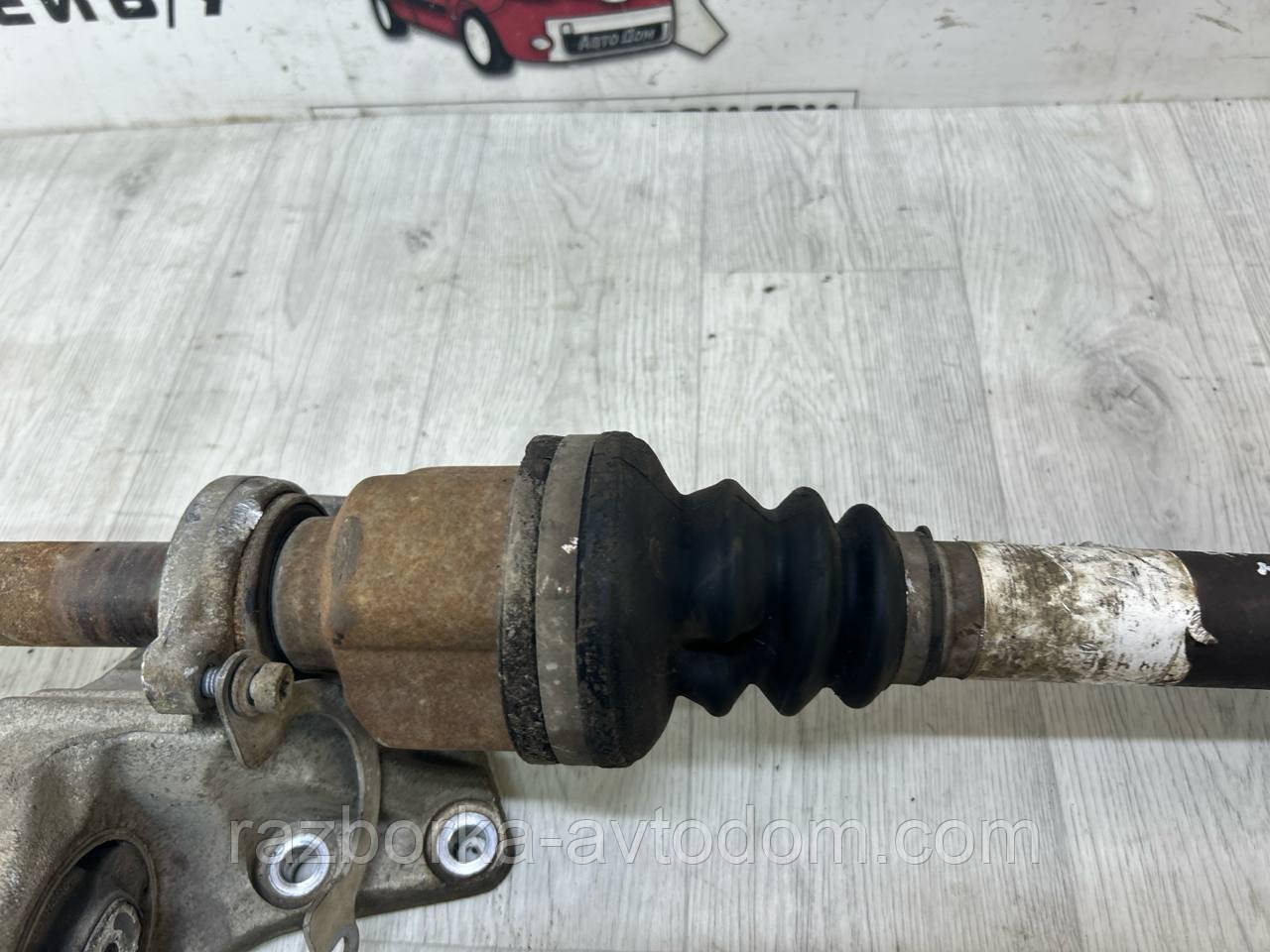 Напівось передня права (привод) (28/37) Peugeot 407 (04-11), 508, 607,Expert, RCZ, Citroen C5 OE:3273GE, 9644668280