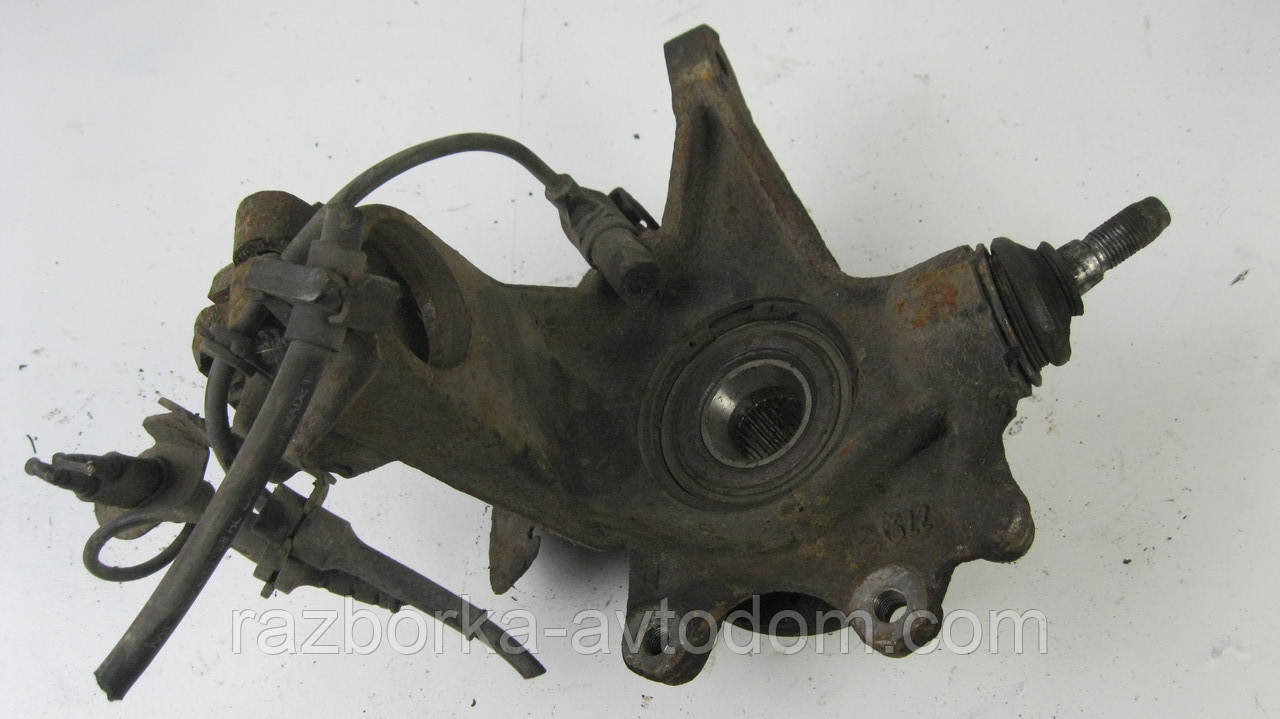 Поворотний кулак правий під ABS Peugeot 307,308, Partner B9, 3008, Citroen Berlingo B9, C4, ОЕ: 364796