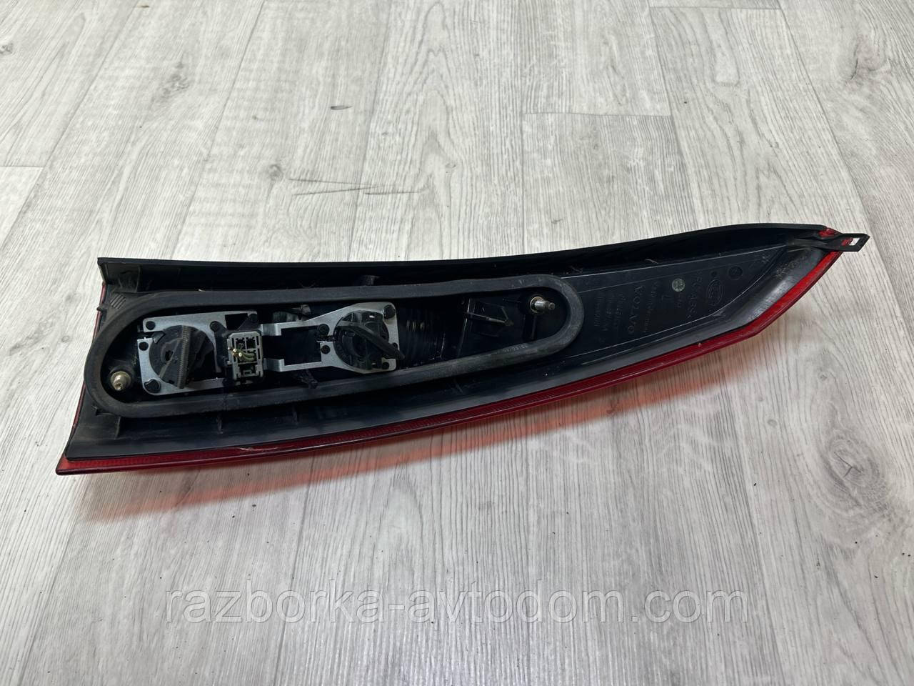 Ліхтар задній лівий (верхній) універсал VOLVO V70 (00-05) OE:9154493ece